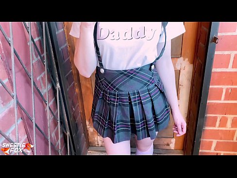 ❤️ 女子校生は授業の代わりに彼女のペニスを深く吸ってファックする。 ️❌ ポルノvk ❌️❤